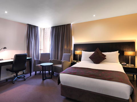 Hotel Grand Chancellor Melbourne - Inverell Accommodation 11