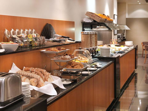 Hotel Grand Chancellor Melbourne - Inverell Accommodation 42
