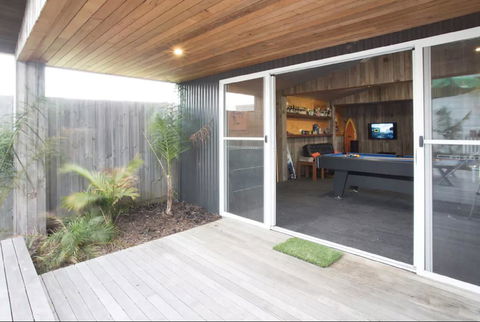 Woolamai Family Retreat - Inverell Accommodation 15