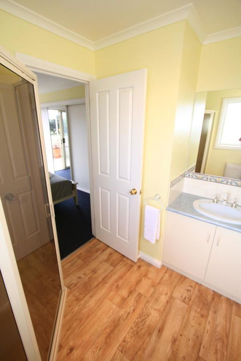 Hamilton Townhouse Motel - Inverell Accommodation 2