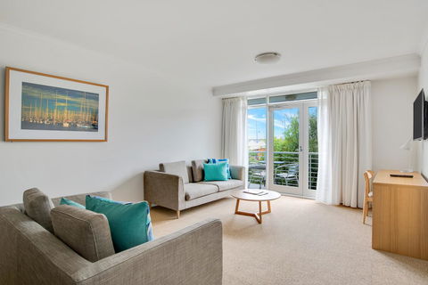 Aligned Corporate Residences Williamstown - Inverell Accommodation 8