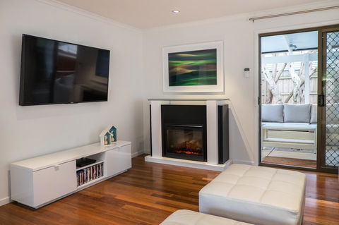 Cottage On Rye - Inverell Accommodation 4