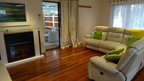 Cottage On Rye - Inverell Accommodation 7