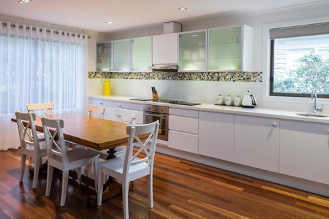 Cottage On Rye - Inverell Accommodation 11