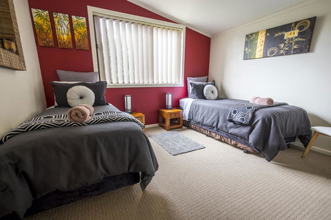 Azen Haven - Inverell Accommodation 3
