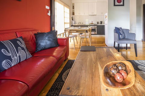 Azen Haven - Inverell Accommodation 8