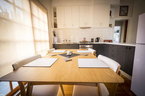 Azen Haven - Inverell Accommodation 18