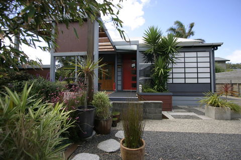 Azen Haven - Inverell Accommodation 10