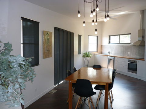 Saje\'s House & Pod - Inverell Accommodation 3
