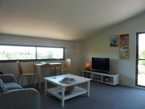 Saje\'s House & Pod - Inverell Accommodation 14