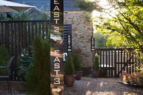 East Street Daylesford - Inverell Accommodation 15