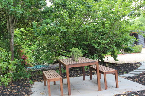 East Street Daylesford - Inverell Accommodation 30