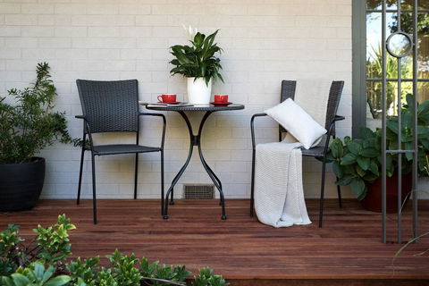 East Street Daylesford - Inverell Accommodation 21