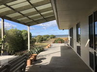 Book Eagle Point Accommodation Vacations Inverell Accommodation Inverell Accommodation