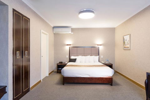 Eltham Gateway Hotel & Conference Centre - Inverell Accommodation 5