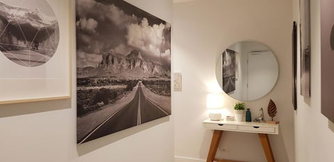 Ivanhoe Apartments - Inverell Accommodation 3