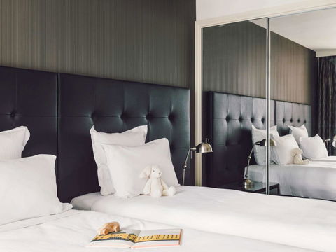 Quay West Suites Melbourne - Inverell Accommodation 42