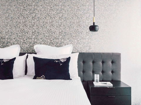 Quay West Suites Melbourne - Inverell Accommodation 13