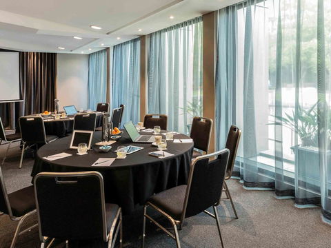 Quay West Suites Melbourne - Inverell Accommodation 26