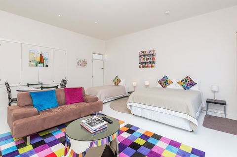 Cottages For Couples - Inverell Accommodation 10