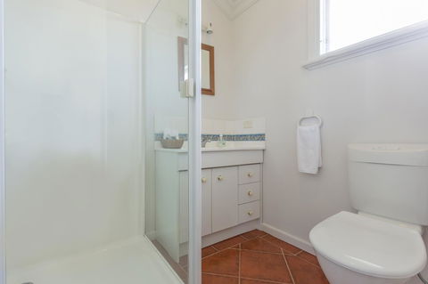 Cottages For Couples - Inverell Accommodation 27
