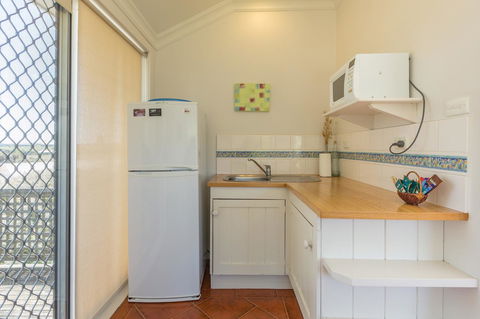 Cottages For Couples - Inverell Accommodation 22