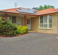 The Bell House - Inverell Accommodation