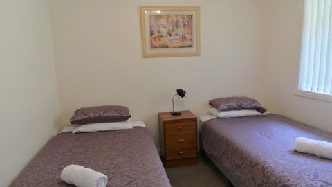 The Bell House - Inverell Accommodation 2