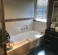 The Booville Hotel - Inverell Accommodation