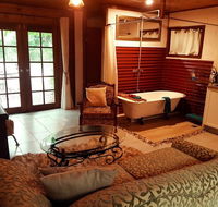 The Cabin - Inverell Accommodation