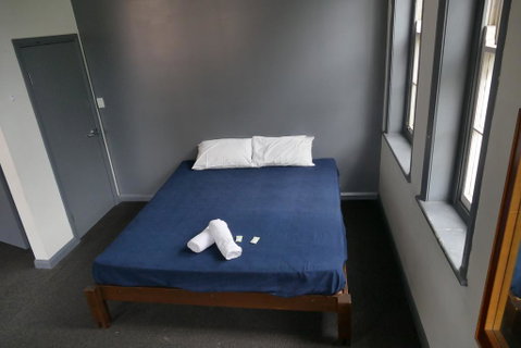 The Crown & Anchor Hotel - Inverell Accommodation 2