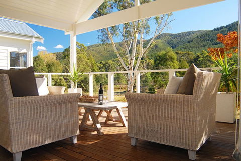 The Dacha - Inverell Accommodation 3