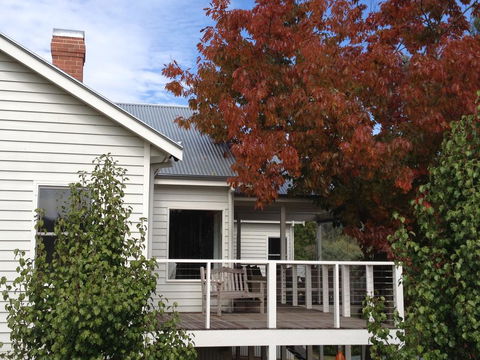 The Dacha - Inverell Accommodation 1