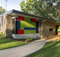 The Feathered Nest - Luxury Wildlife Retreat - Inverell Accommodation