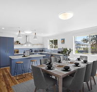 The Gathering Ground - spacious entertainer in Toowoomba City - Inverell Accommodation