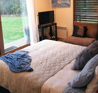 The Gurdies Room with Amazing Sunset Views - Inverell Accommodation