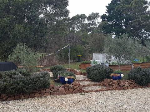 The Gurdies Room With Amazing Sunset Views - Inverell Accommodation 3