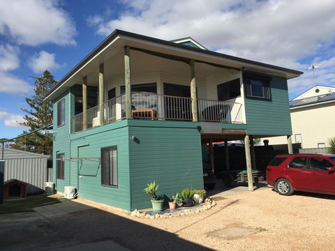 The Jewel Of The Bay - Inverell Accommodation 1