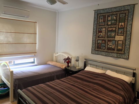 The Jewel Of The Bay - Inverell Accommodation 3