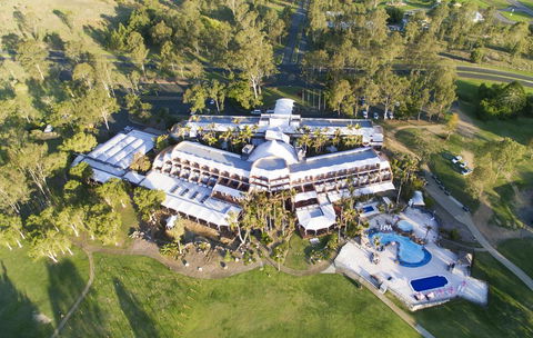The Kooralbyn Valley - Inverell Accommodation 0