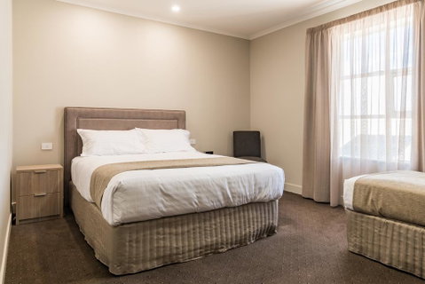 The Lighthouse Hotel - Inverell Accommodation 0