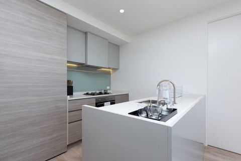 The Lively City 2bed 2 Bath APT @Footscray - Inverell Accommodation 2