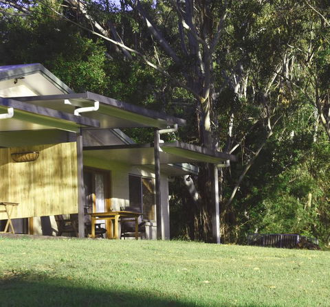 The Lodge Mapleton Falls - Inverell Accommodation 2