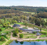 The Loft at Butlers Lane Vineyard - Inverell Accommodation