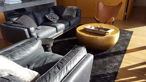 The Longhouse - Suite 1 - Inverell Accommodation 3