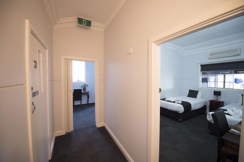 The Old Convent Dalwallinu - Inverell Accommodation 3