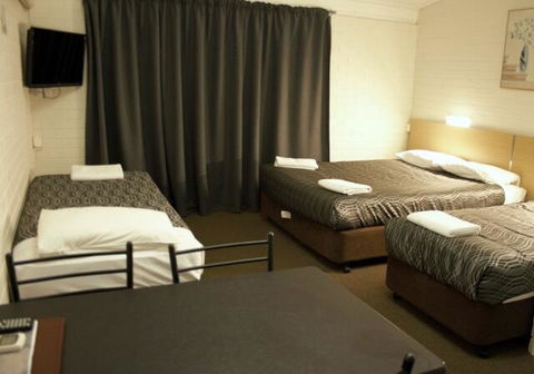 The Plains Motor Inn - Inverell Accommodation 2