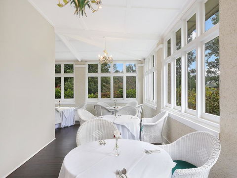 The Robertson Hotel - Inverell Accommodation 3