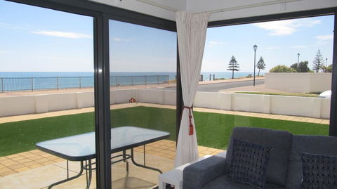 The Somerton Beach Retreat - Inverell Accommodation 0