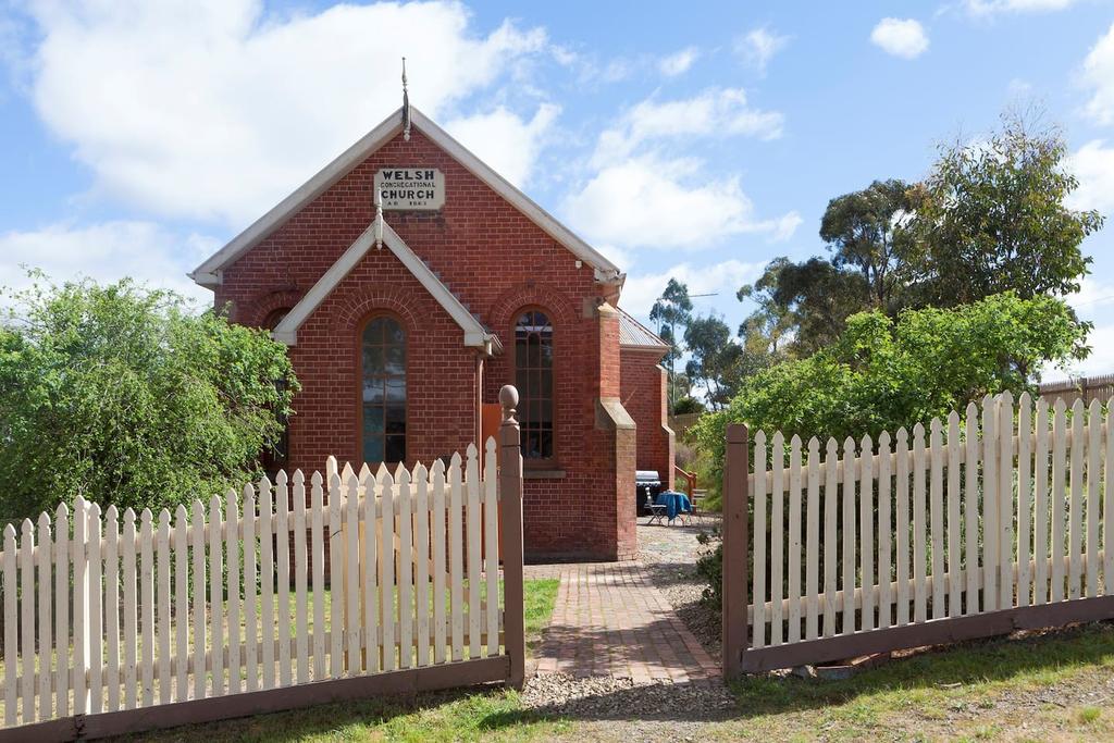 Whroo VIC Inverell Accommodation